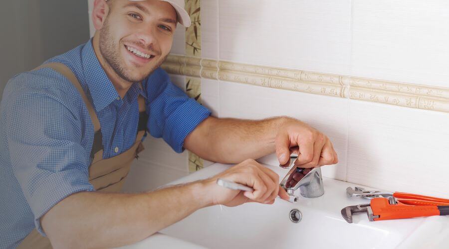 Handle or spout repair in Cumming, GA
